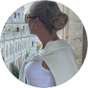 Klaudia N. profile picture